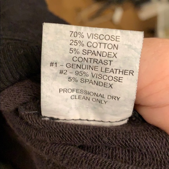 Poleci Black leather top - Picture 11 of 11